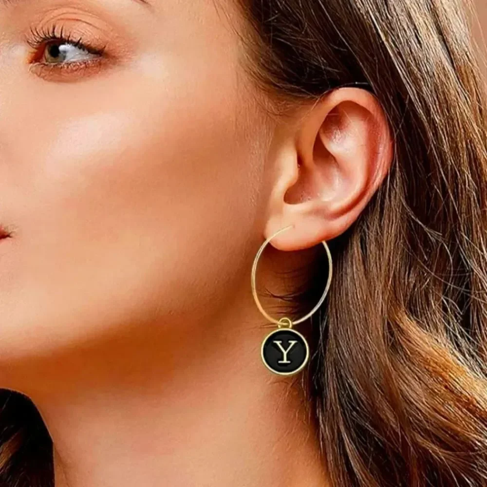 Initial charm Earrings Black and Gold